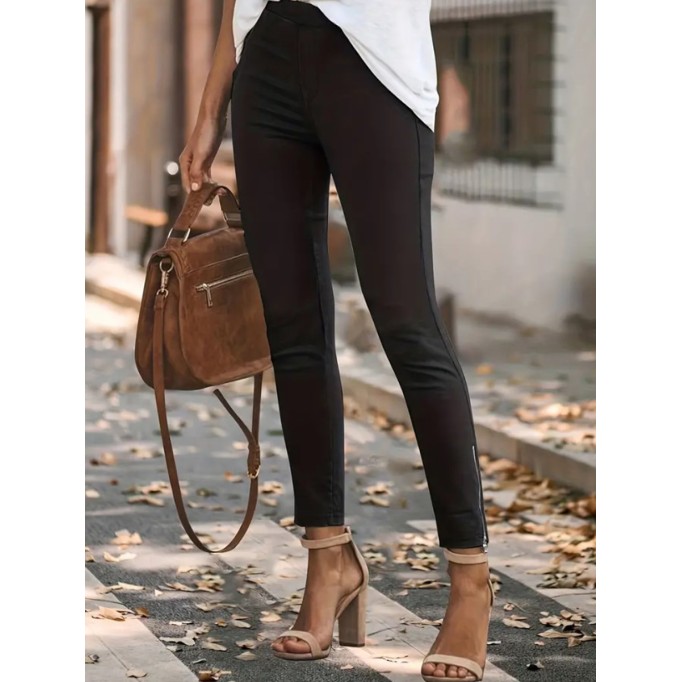 Black tights pencil pants